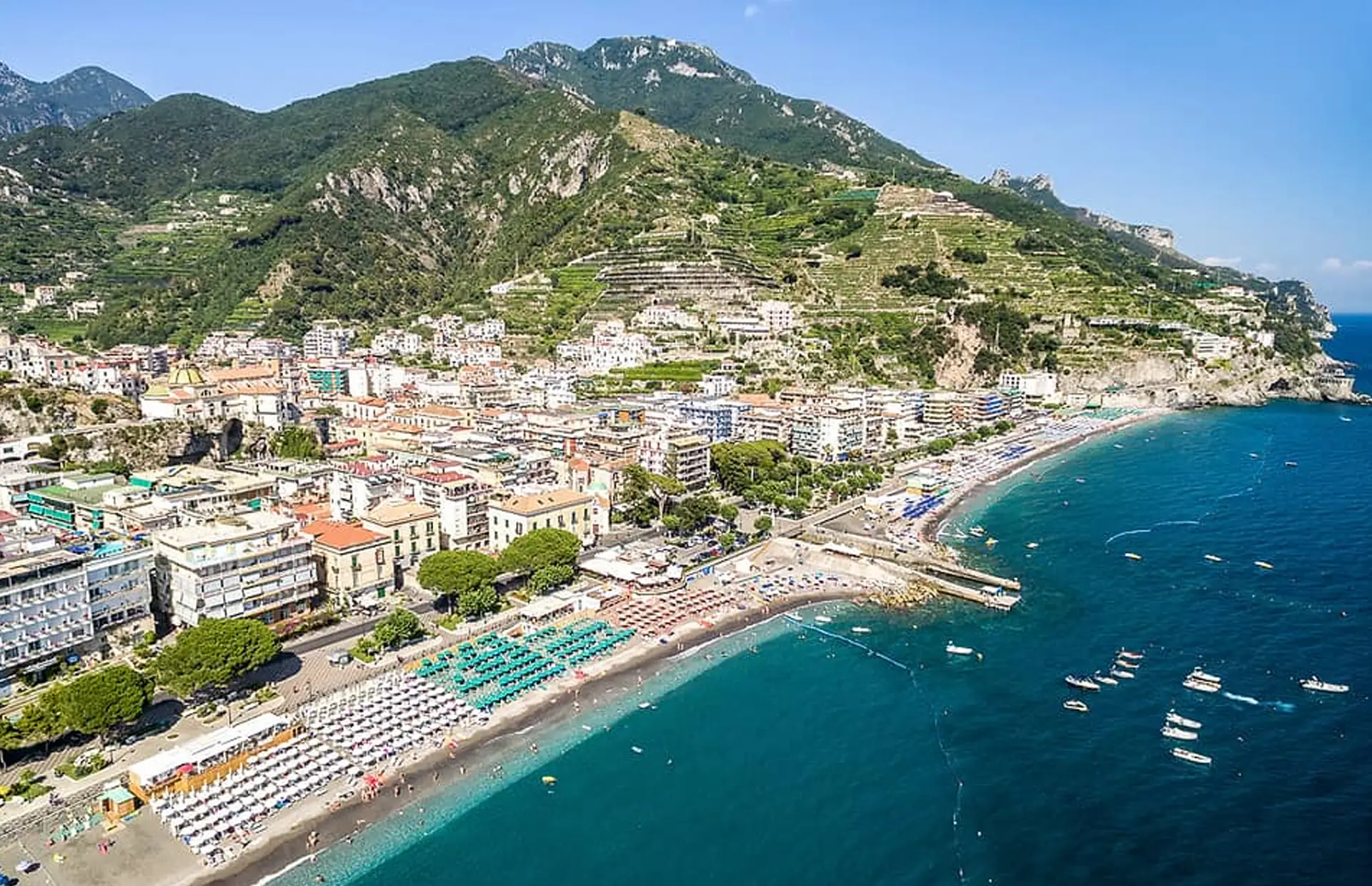 ...Maiori: scopri l'incanto autentico<br> della Costiera Amalfitana...